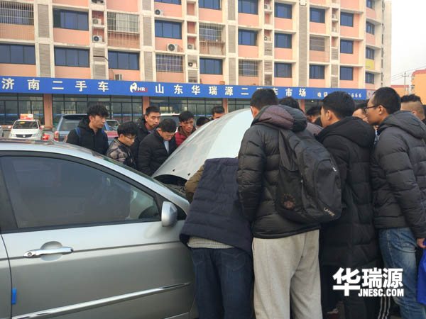 二手车鉴定评估师工作前景怎么样？待遇如何？