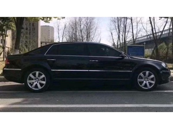 大众也“养不活”的豪华车，卖一台亏近20万