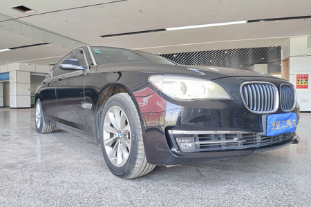 怒江二手宝马7系 2013款 740Li 3.0T 手自一体 领先型