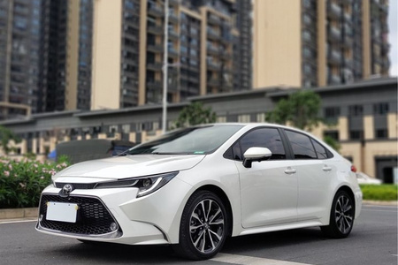 黄石二手丰田雷凌 2018款 185T G二手V CVT 尊贵版 国V